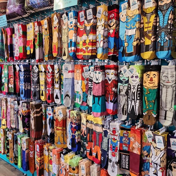 Sonic The Hedgehog 360 Character Crew Socks  Socks - Picture 3 of 3